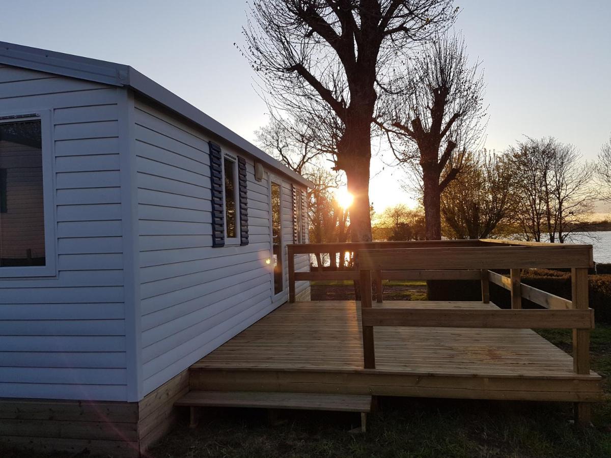 Camping Les Rives Du Lac Bois Morin 외부 사진