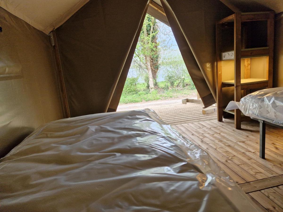 Camping Les Rives Du Lac Bois Morin 외부 사진